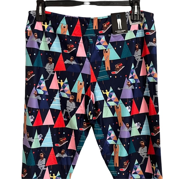 Disney Parks Star Wars Holiday Christmas 7/8 Leggings - Picture 5 of 14